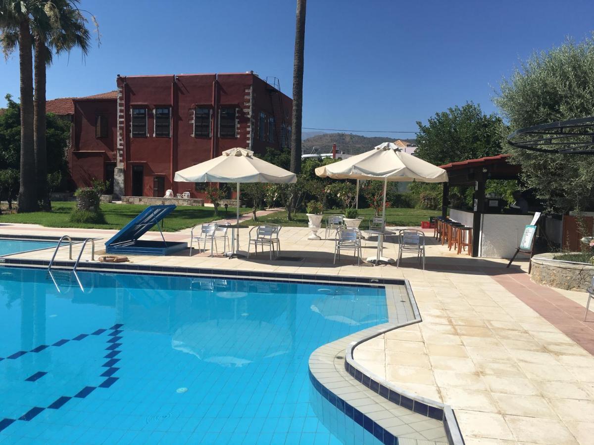 Oasis Guesthouse Chania  Buitenkant foto