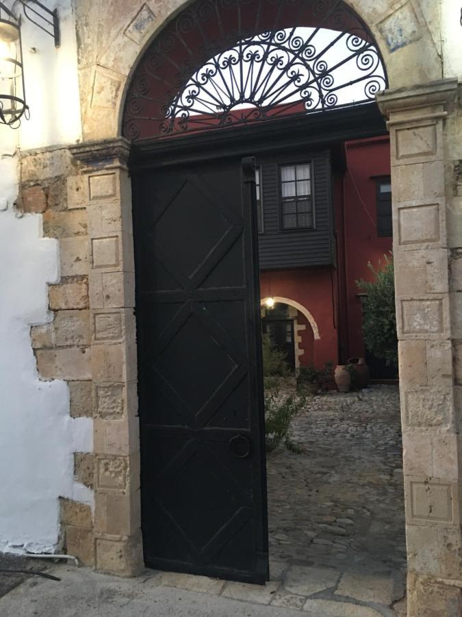 Oasis Guesthouse Chania  Buitenkant foto