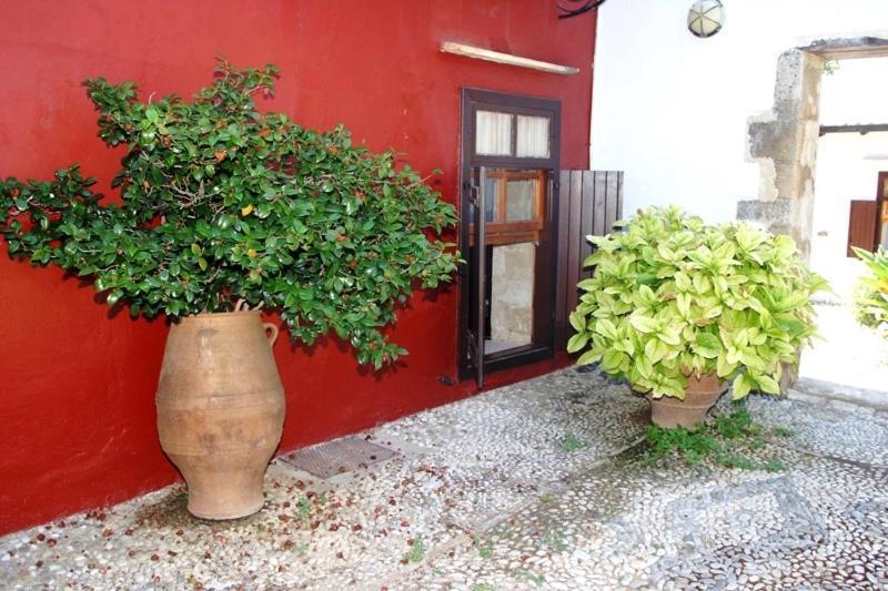 Oasis Guesthouse Chania  Buitenkant foto
