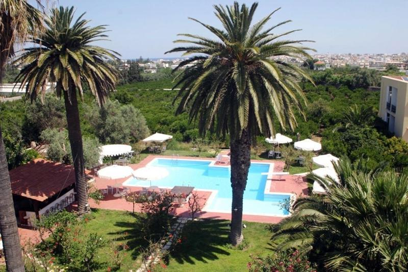 Oasis Guesthouse Chania  Buitenkant foto