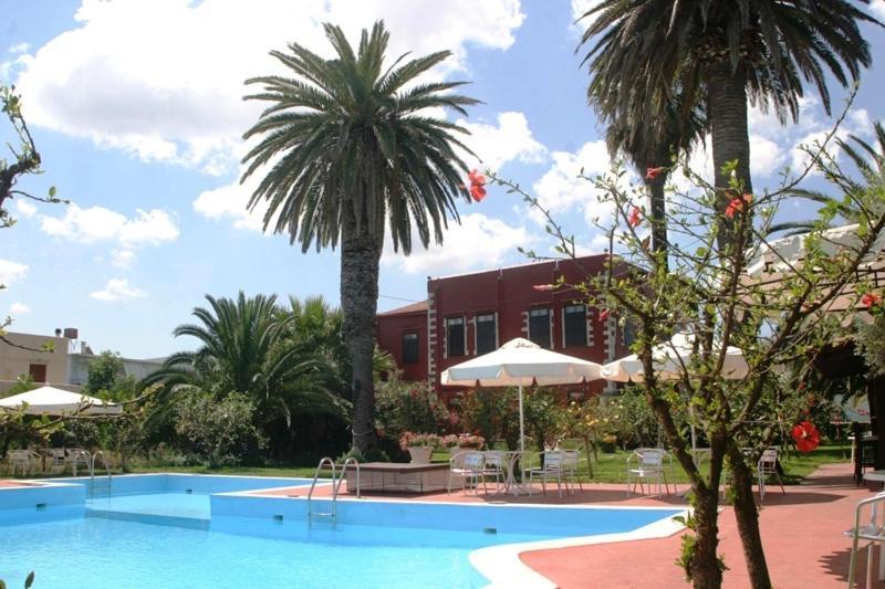 Oasis Guesthouse Chania  Buitenkant foto